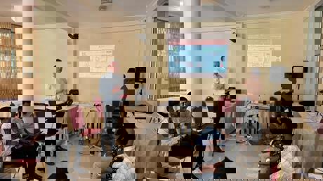 Richard Oudhuis giving a training as part of the Blue Deal Wate Water Programme