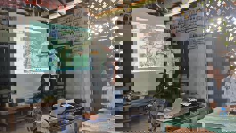 One of the village representatives presenting the most climate disaster prone areas.