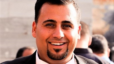 Profile Foto Loay Large